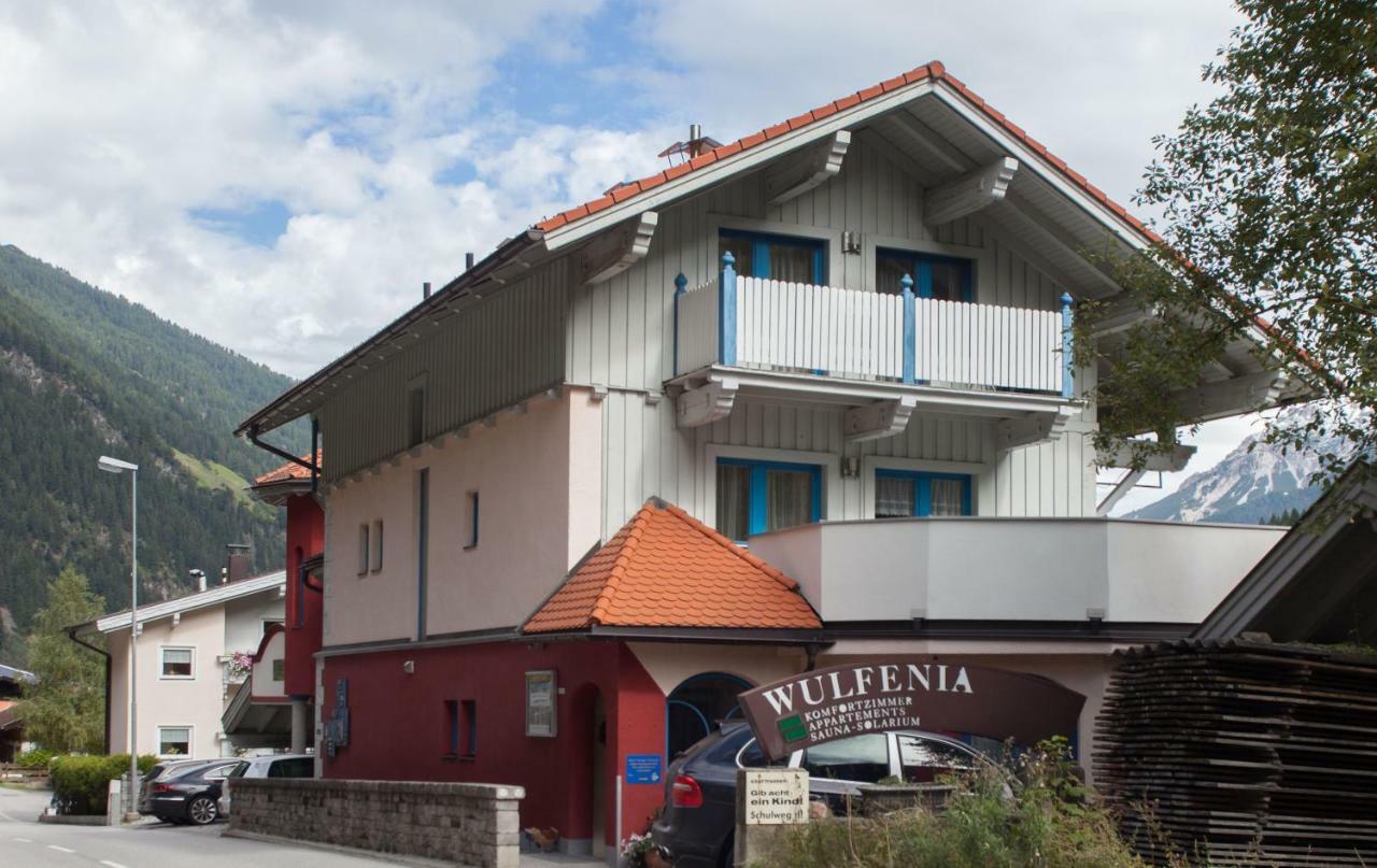 Haus Wulfenia Lägenhet Neustift im Stubaital Exteriör bild